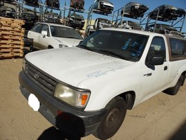 1996 TOYOTA T100 WHITE STD CAB 2.7L MT 2WD Z17811